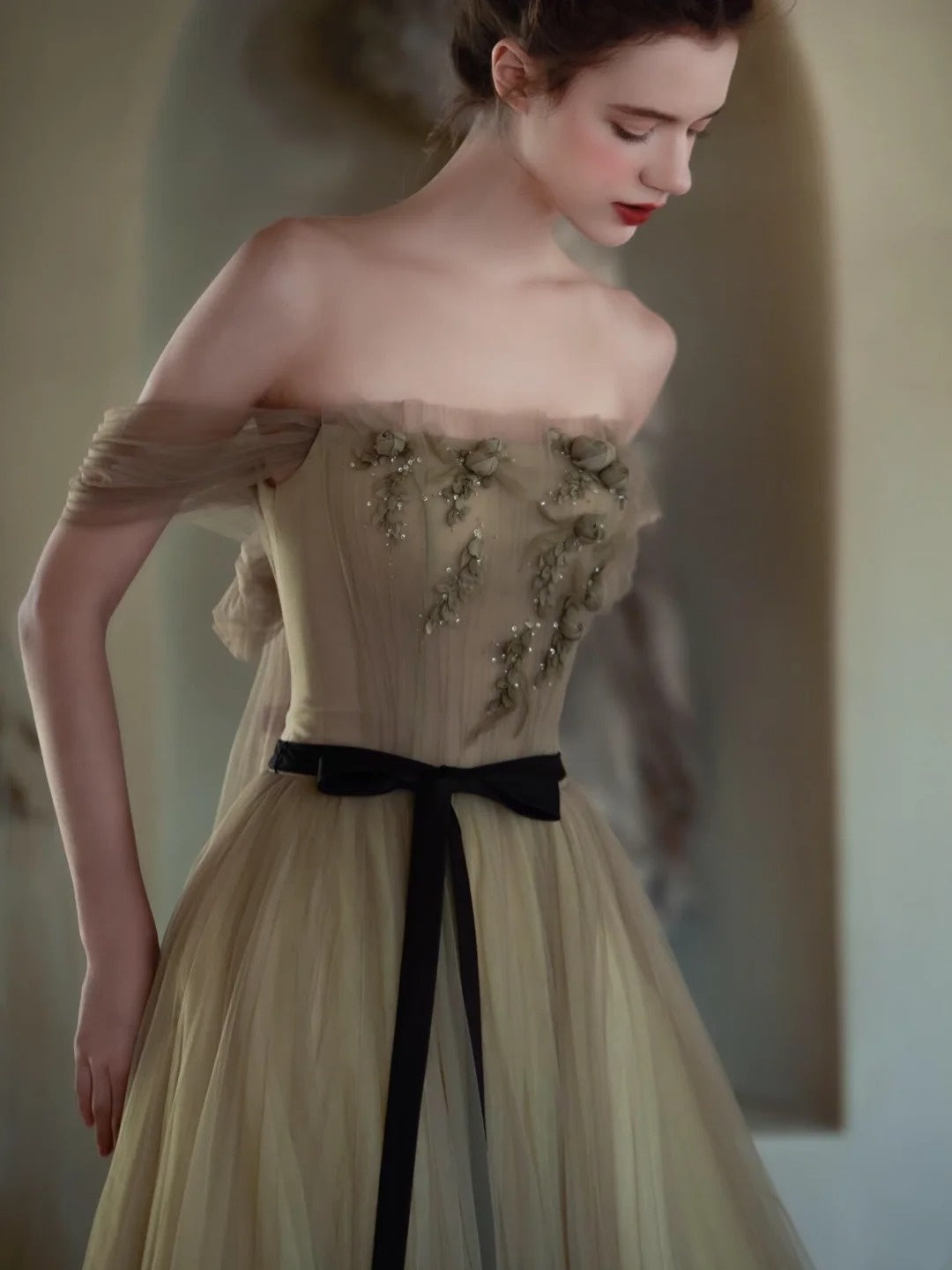 Cute Ball Gown Off The Shoulder Olive Green Tulle Long Prom Dresses Impress 18th Birthday Outfits Prom Gown A858