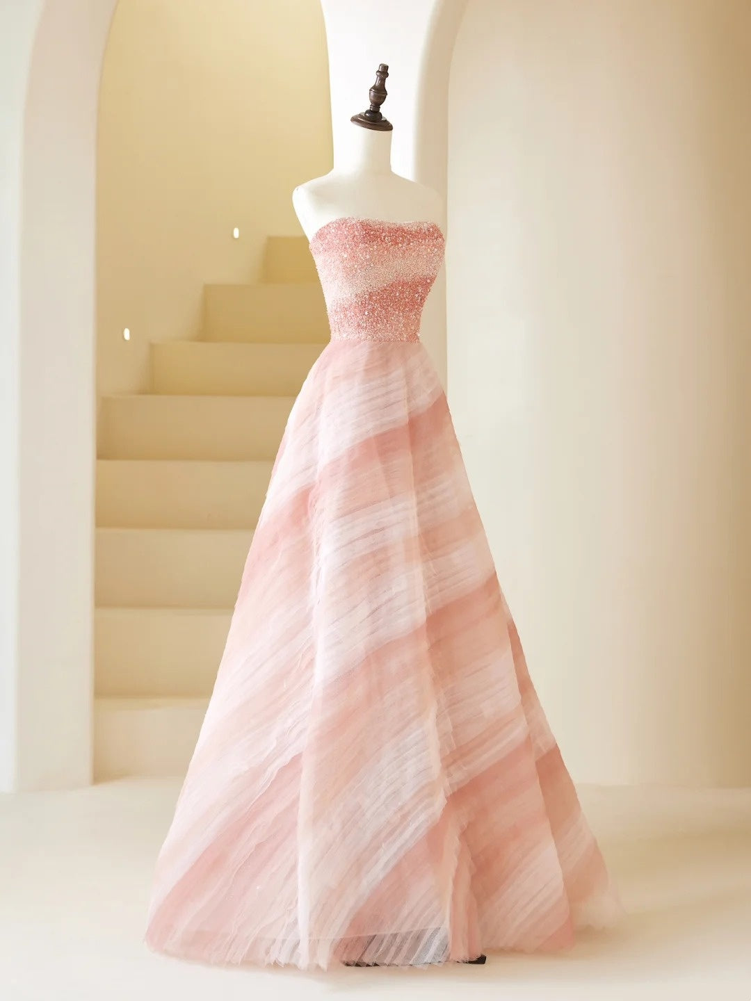 Elegant Ball Gown Strapless Pink Tulle Prom Dress Charming Evening Party Gowns Fashion Wedding Guest Dress AB1015