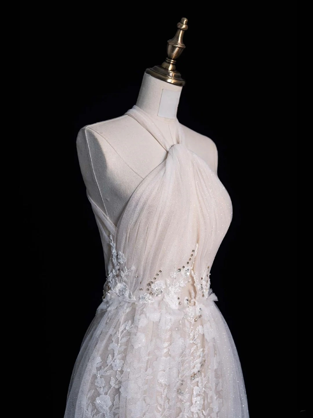 Classic Mermaid Halter Wedding Dresses Lace White With Appliques Vintage Brides Dress Summer Bridal Gowns N561