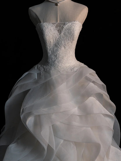 Dream Ball Gown Sweetheart Wedding Dresses Tulle White With Pleated Layers Vintage Brides Dress Long Bridal Gowns N565