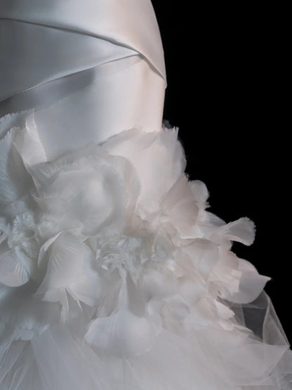 Dream Wedding Dresses Mermaid Strapless White Sleeveless Pleated Brides Dress Fitted Bridal Gowns N566