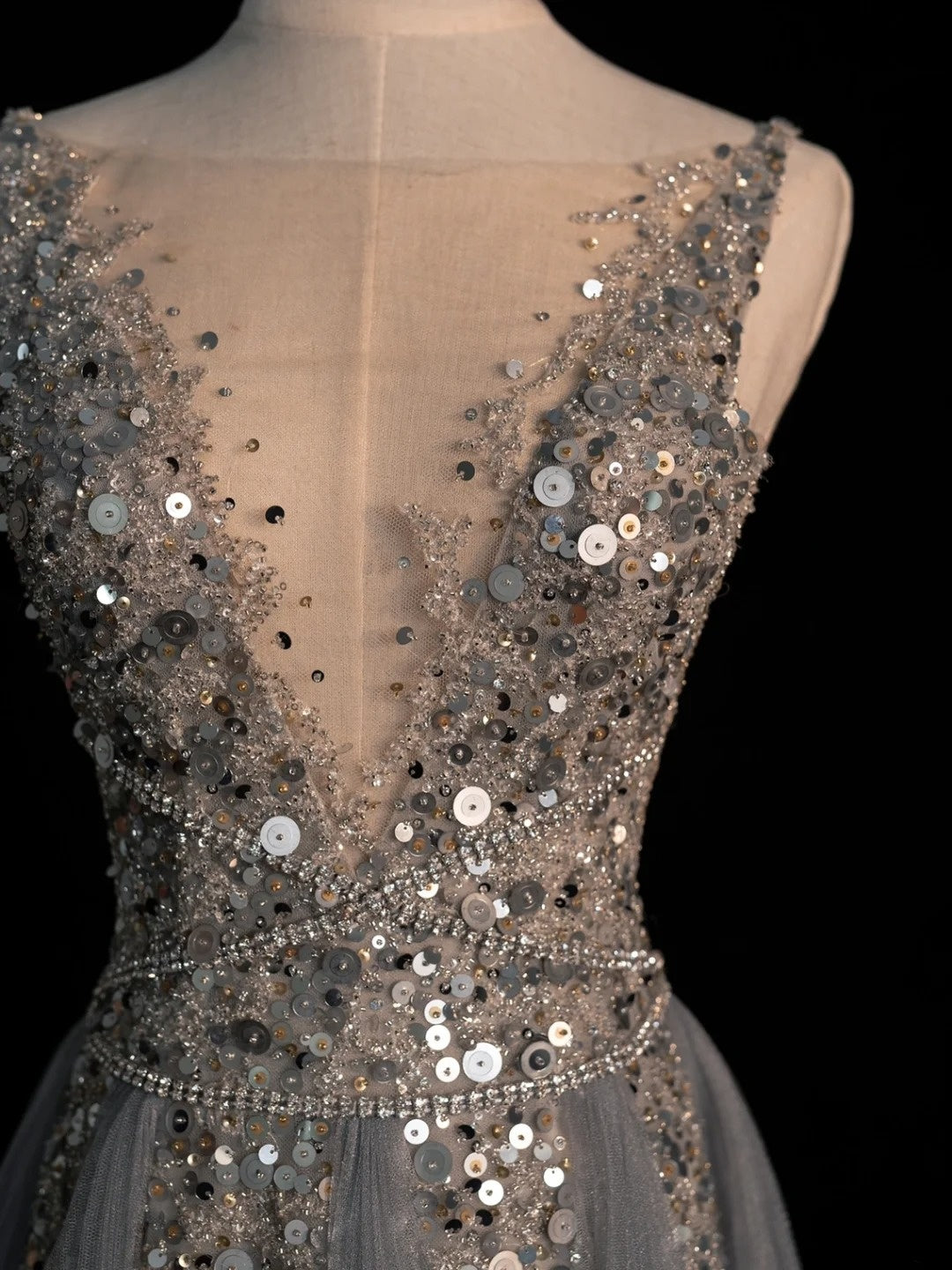 Modest A line V Neckline Silver Grey Tulle With Beaded Bodice Long Prom Dresses Night Formal Dresses N581