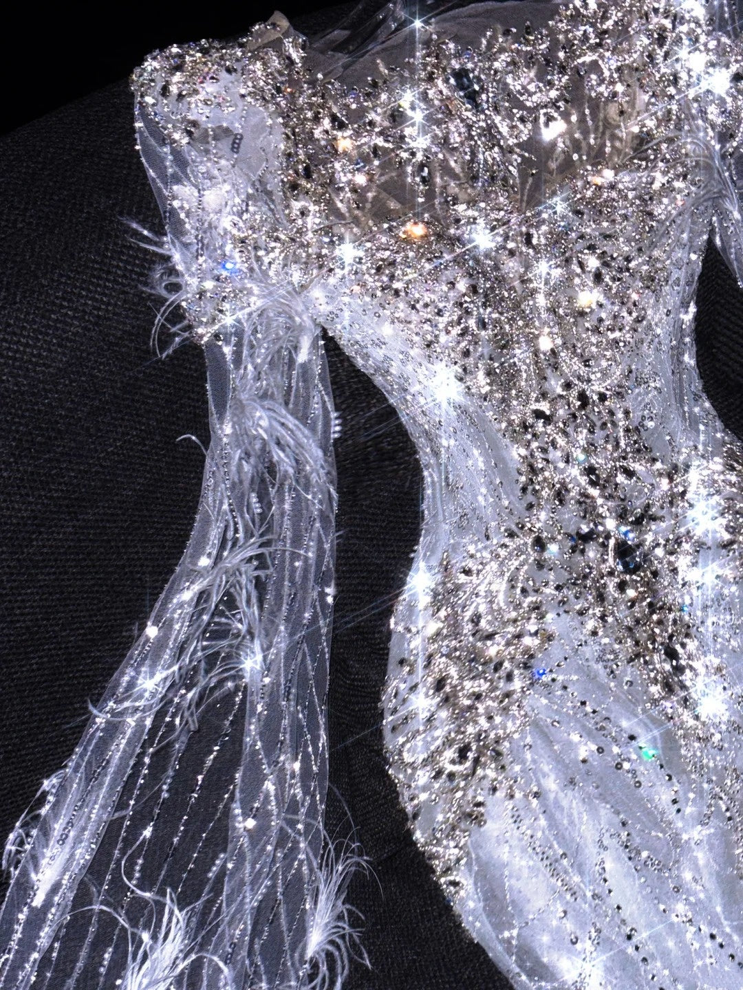 Fairytale Fantasy Art Wedding Dresses Mermaid Sequin With Beaded Bodice Long Brides Dress Fitted Bridal Gown N862