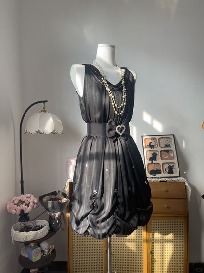Vintage A line V Neck Little Black Dress With Bow 16th Birthday Homecoming Dress Graduation Outfit RB6793