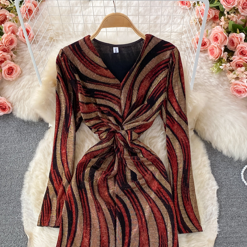 Stylish V Neck Long Sleeve Dress Fashion Dress RF0344