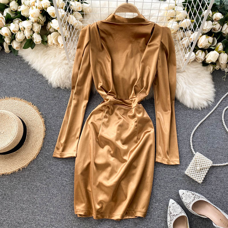 Sexy Deep V-neck Pleated Short Dress Fashion Dress RF0268