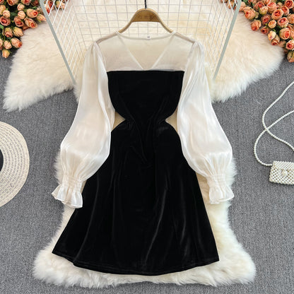 Cute V-neck Bow Long Sleeve Dress Black Fashion Dress RF0211