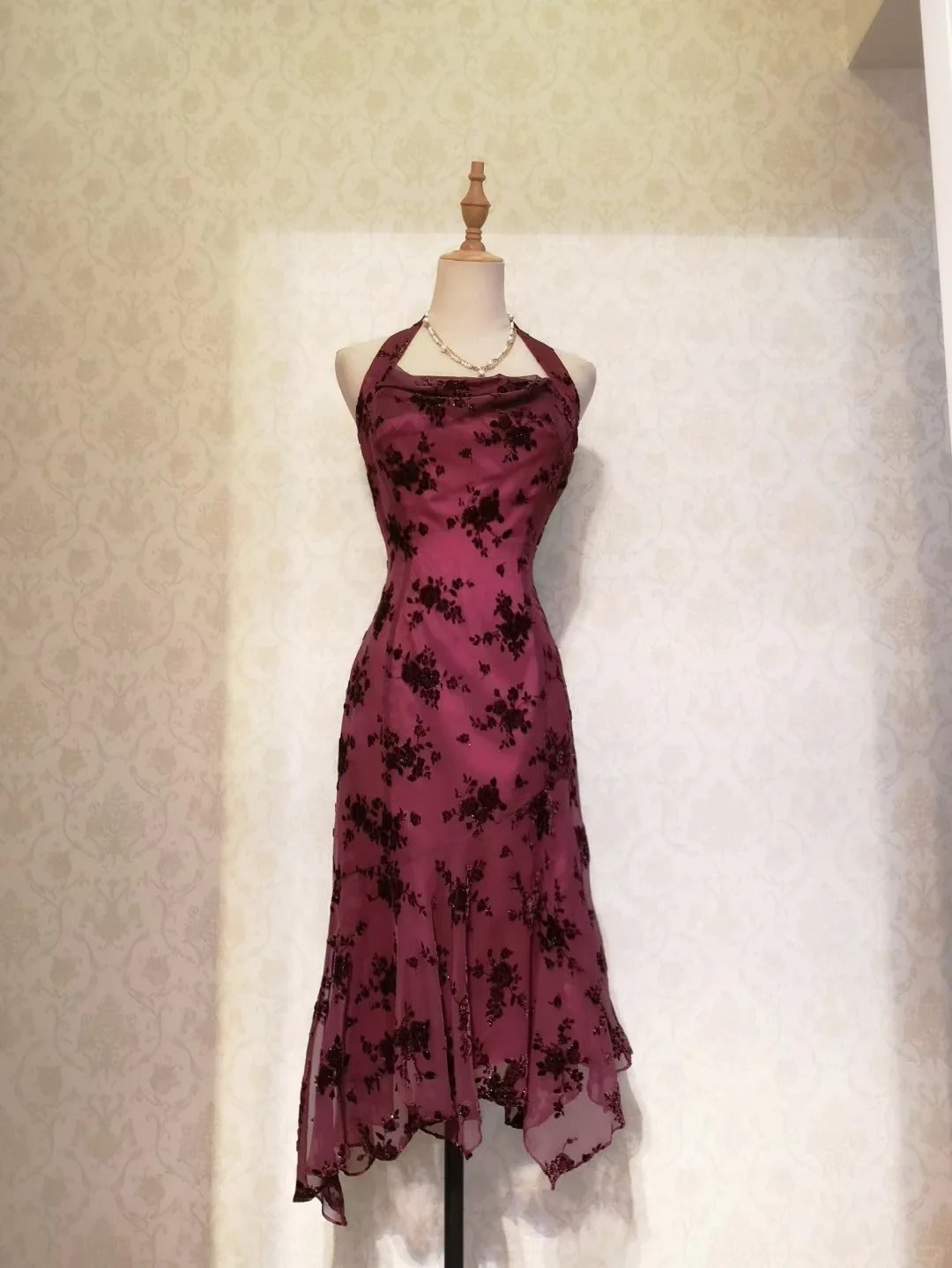Vintage Prom Dresses 80s Mermaid Halter Red Black Lace Irregular Hem Tea Length Formal Outfit RB4320