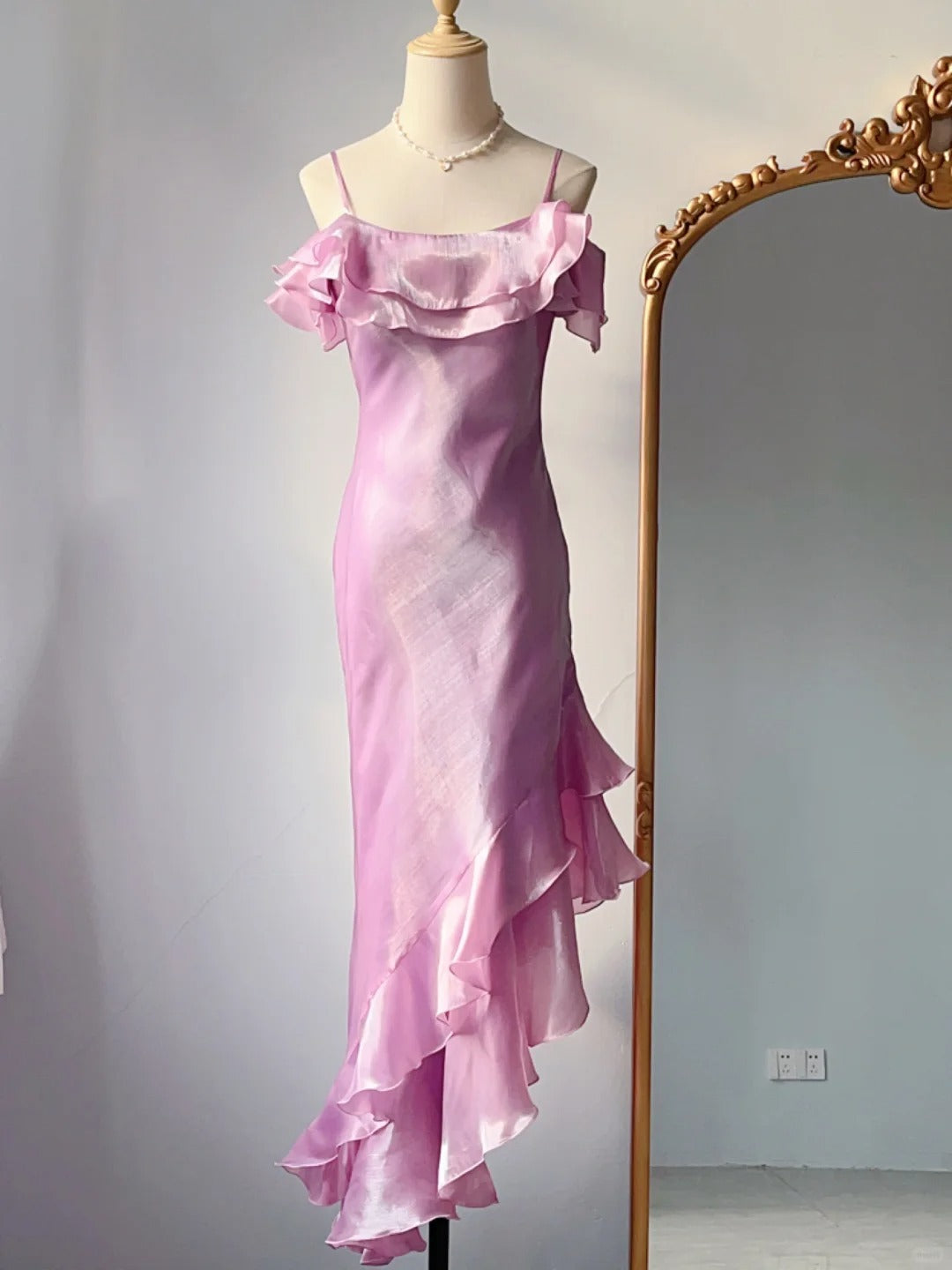 Vintage Prom Dresses Mermaid Spaghetti Straps Lilac With Ruffles Sleeveless Evening Formal Outfits RB4251
